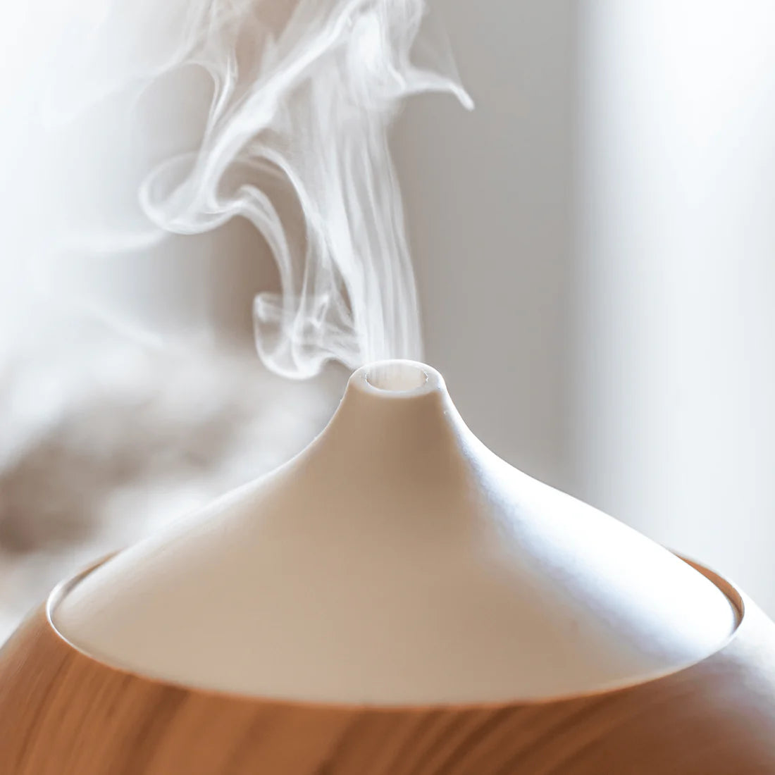 Illustrated Living Aromatherapy Blend No 3 - Pause
