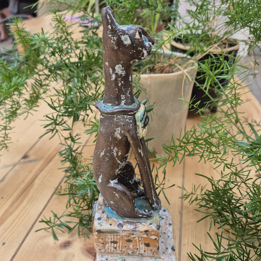 Shelagh Spear Homage to Bastet SS219
