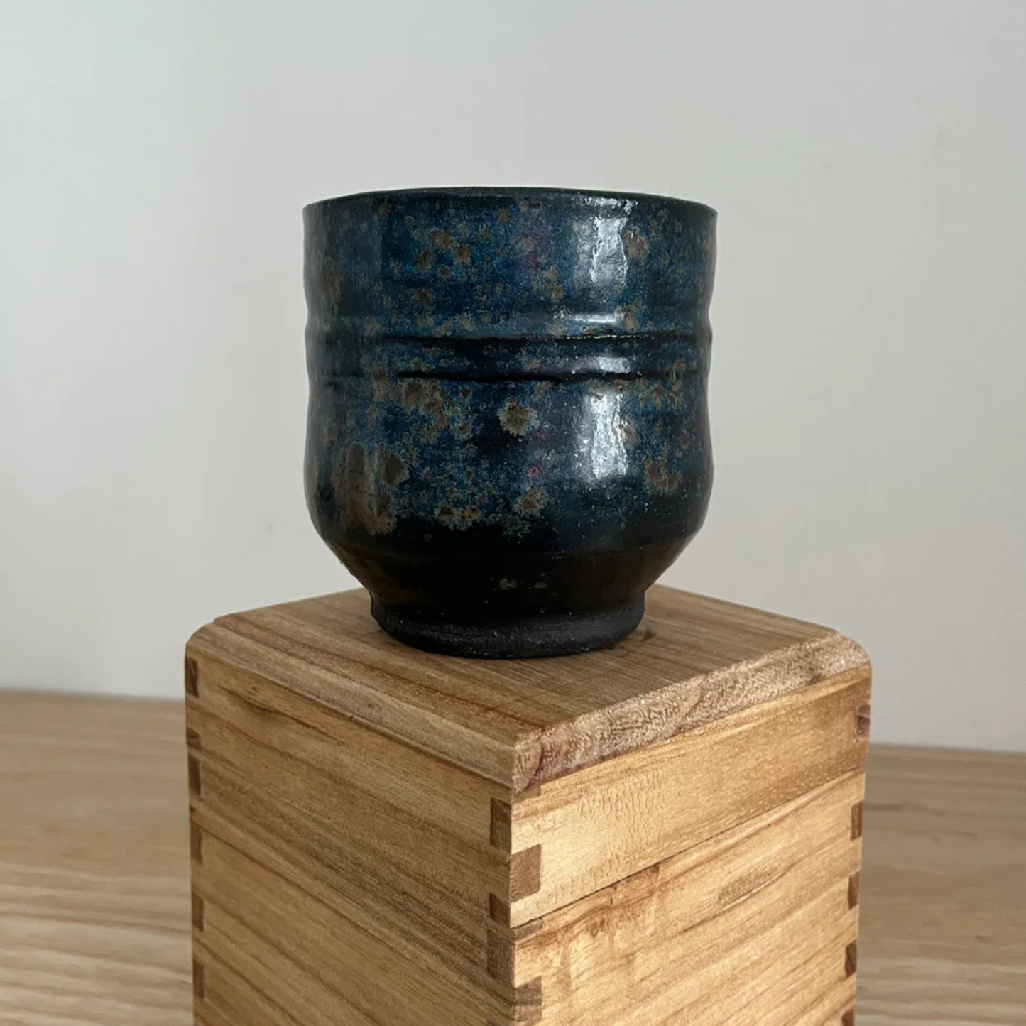 Ray Toms Boxed Yunomi Black Clay With Ash Glaze