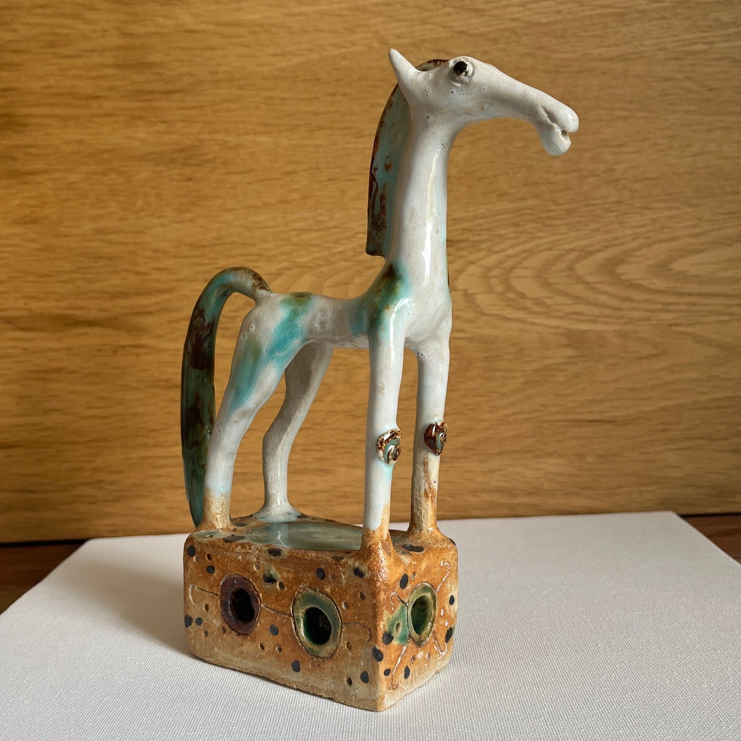 Shelagh Spear Horse on Raised Plinth SS232
