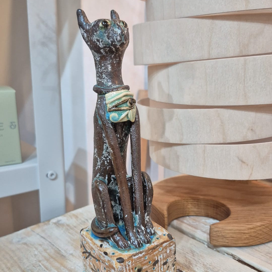 Shelagh Spear Homage to Bastet SS202