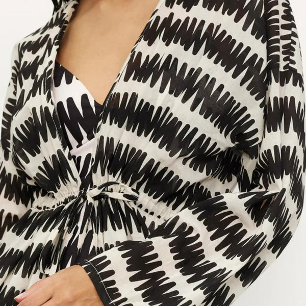 Compania Fantastica Kimono - Conversational Black and White