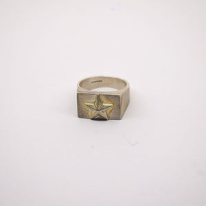 Cindy Ashbridge Silver Star Signet Ring